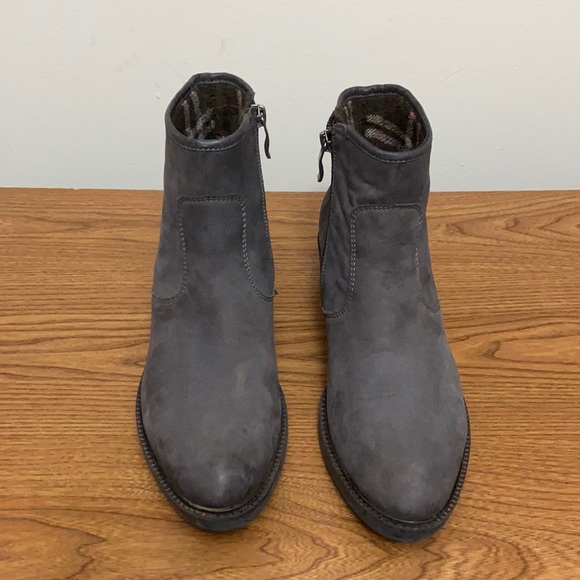 Ara Shoes - Ara Smooth leather  ankle bootie
